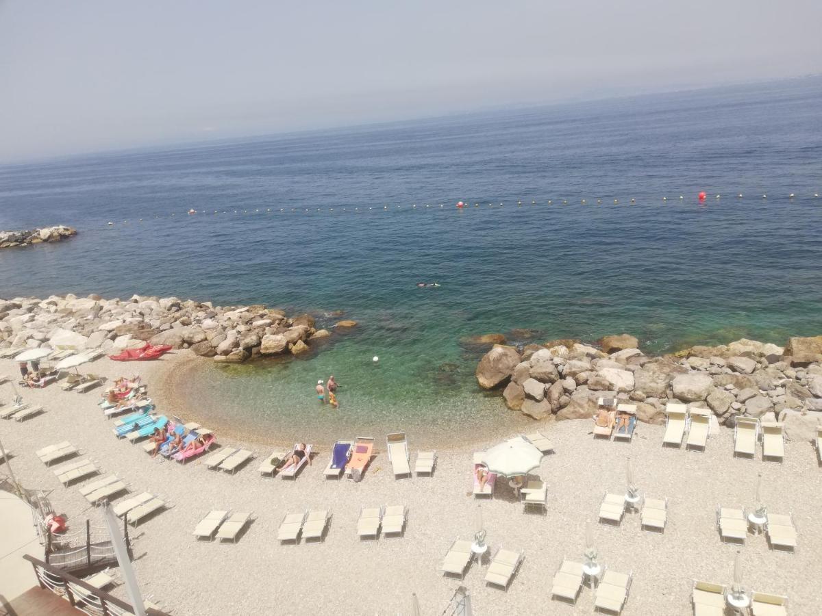 Maremonti Apartments Castellammare di Stabia Εξωτερικό φωτογραφία