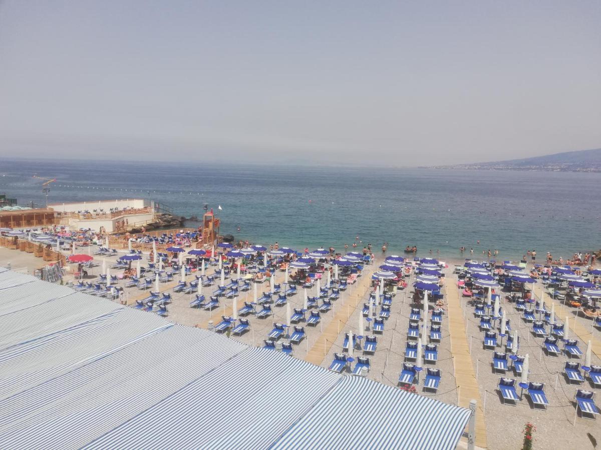 Maremonti Apartments Castellammare di Stabia Εξωτερικό φωτογραφία
